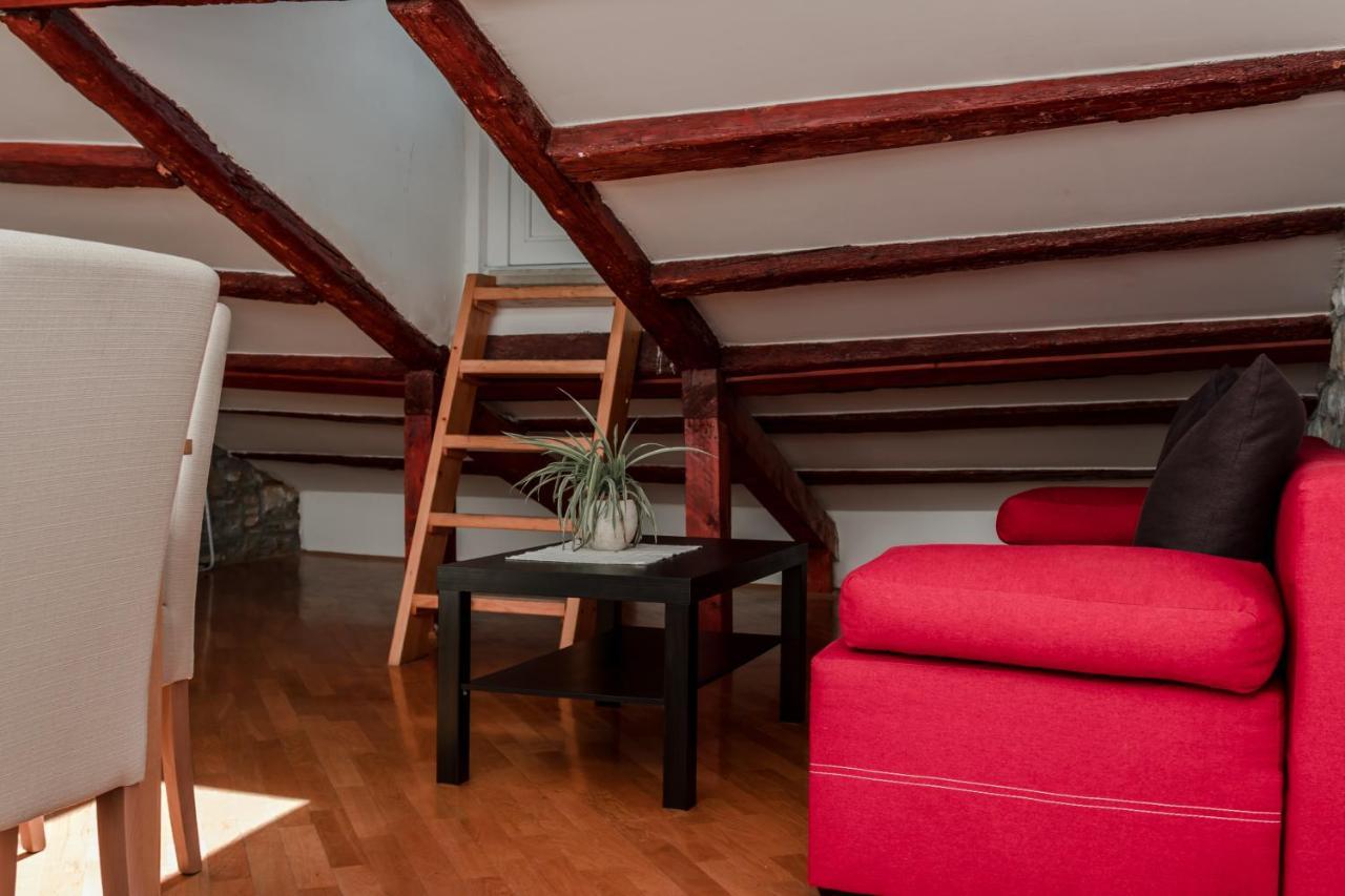 Apartments Music House Пиран Экстерьер фото